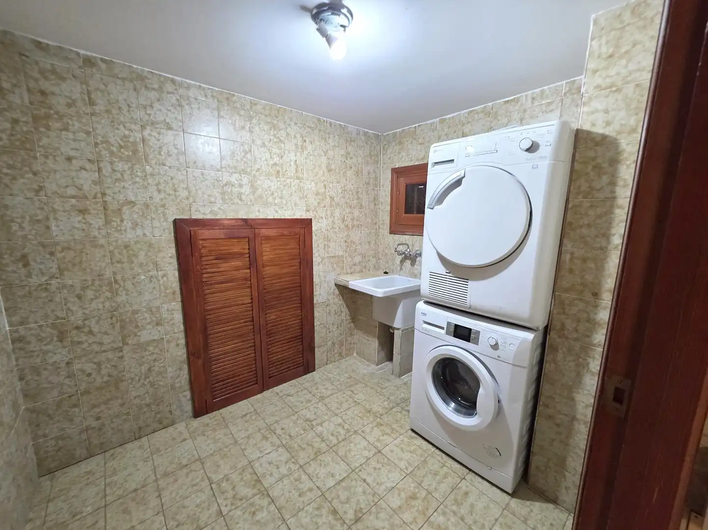 Baño de Casa o chalet de alquiler en Benicasim / Benicàssim con Aire acondicionado, Jardín privado y Trastero