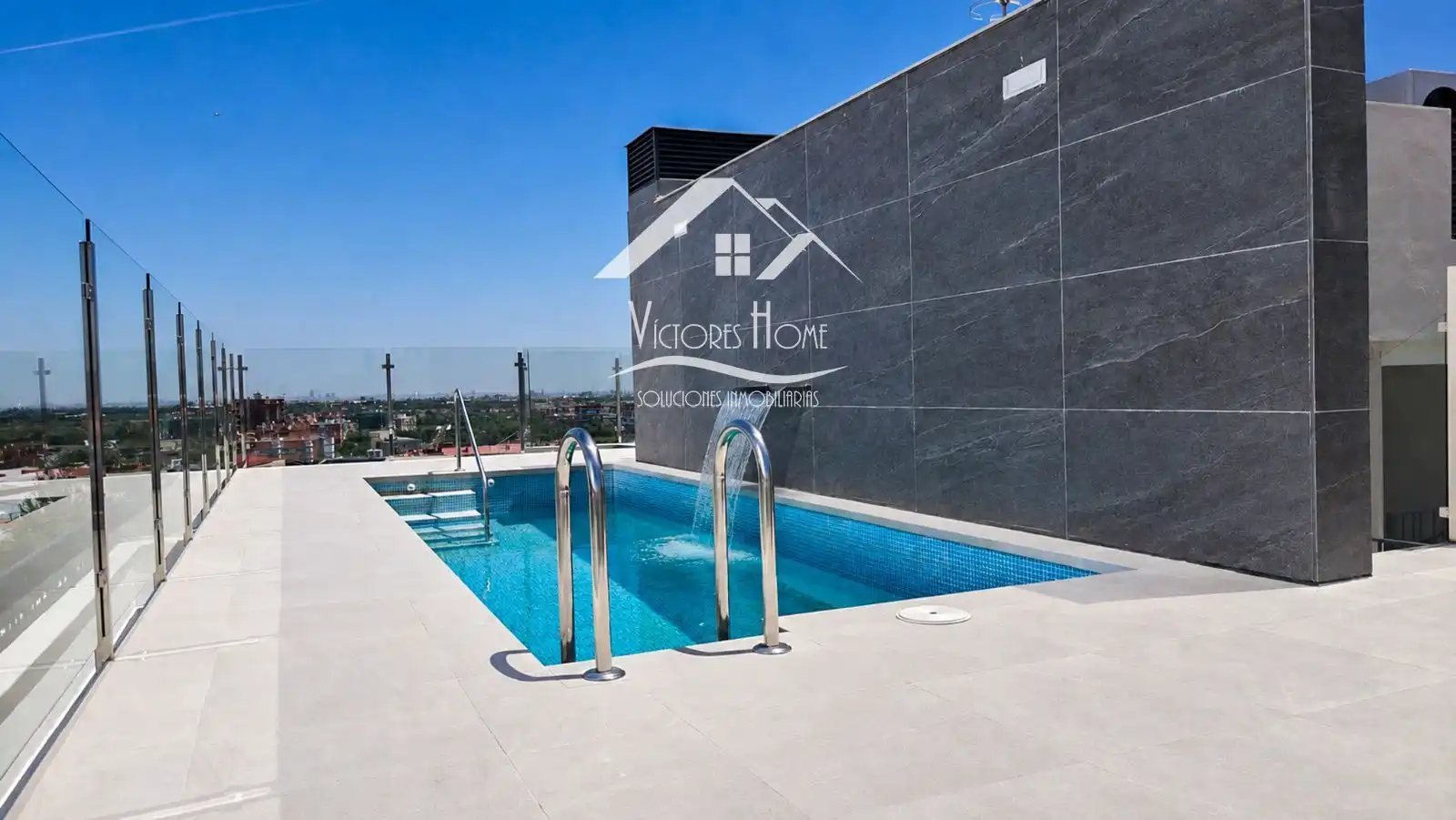 Schwimmbecken von Wohnung zur Miete in Alcorcón mit Klimaanlage, Heizung und Schwimmbad