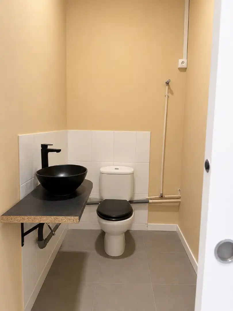 Badezimmer von Geschaftsraum zur Miete in Cambrils