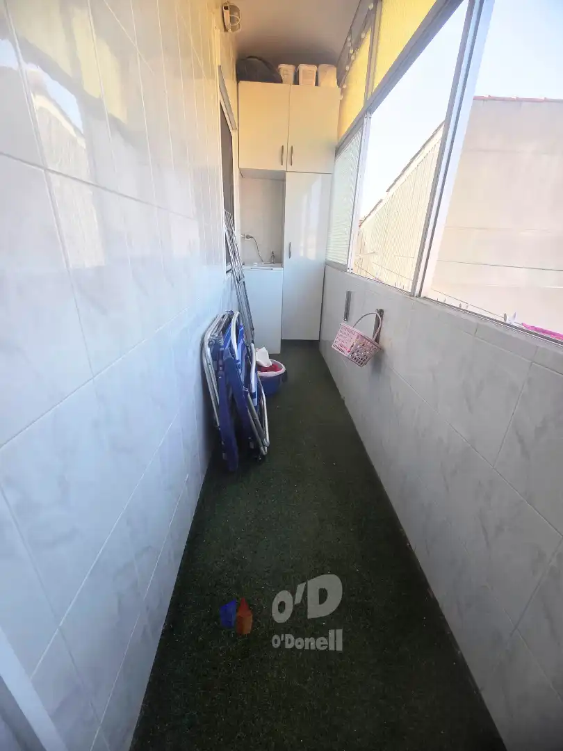 Ático en venta en Sant Boi de Llobregat con Aire acondicionado, Terraza y Horno