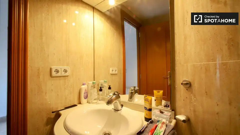 Room in Beniferri