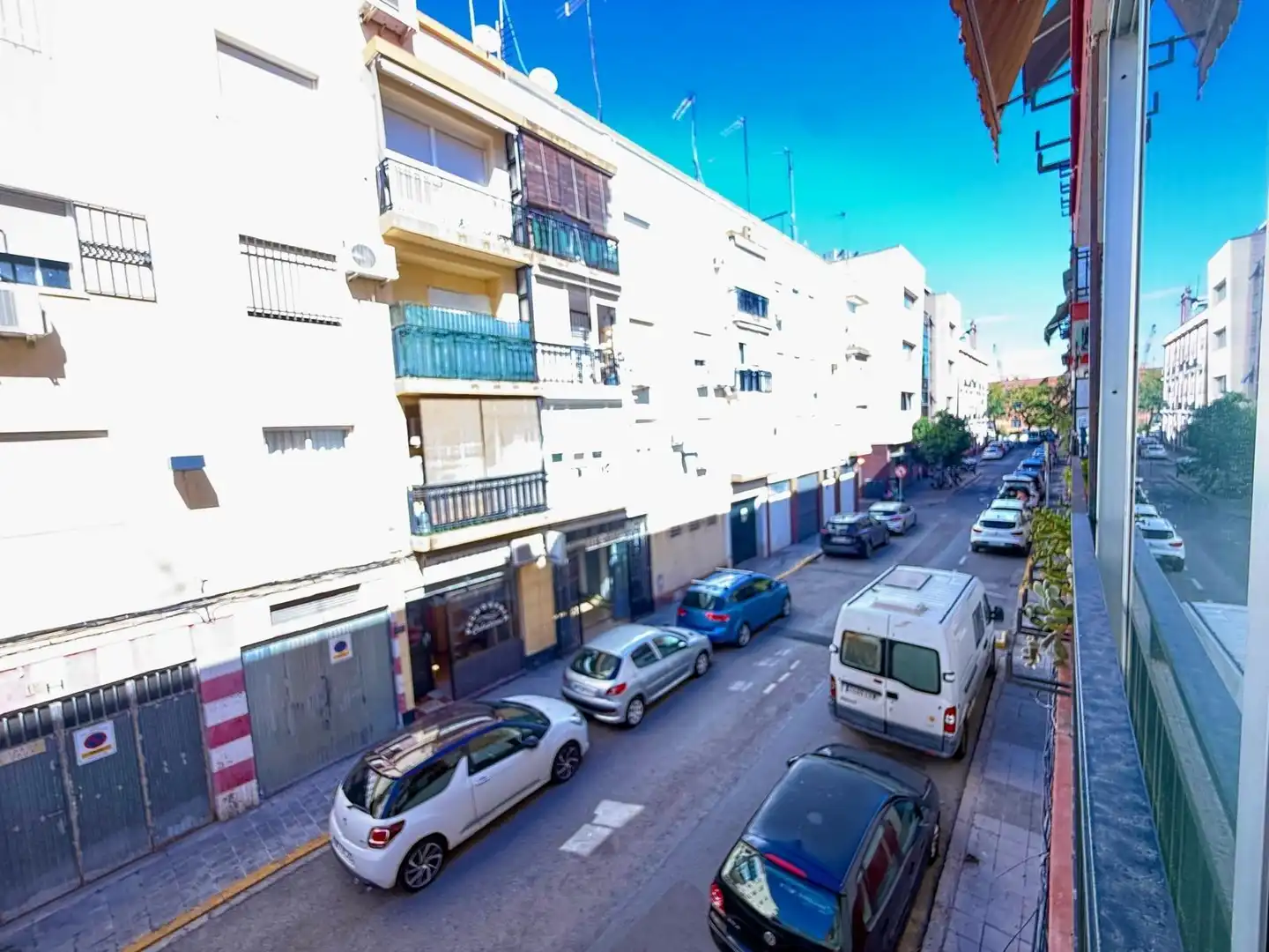 Flat for rent in Calle de Fernán Sánchez de Tovar, Cruz Roja