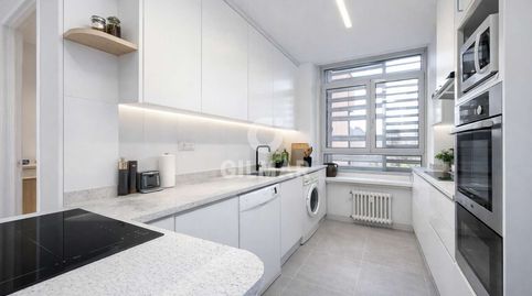 Foto 3 de Piso en venta en Fuentelarreina, Madrid Capital