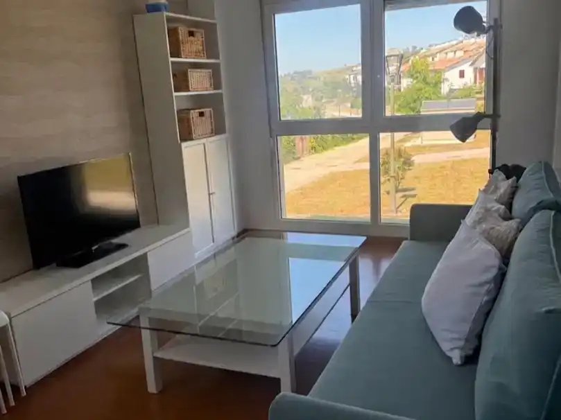 Wohnzimmer von Wohnung zur Miete in Comillas (Cantabria)