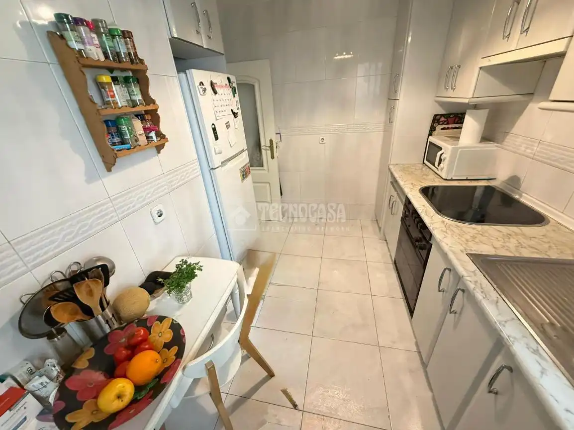 Cocina de Piso en venta en Madrid con Calefacción y Terraza