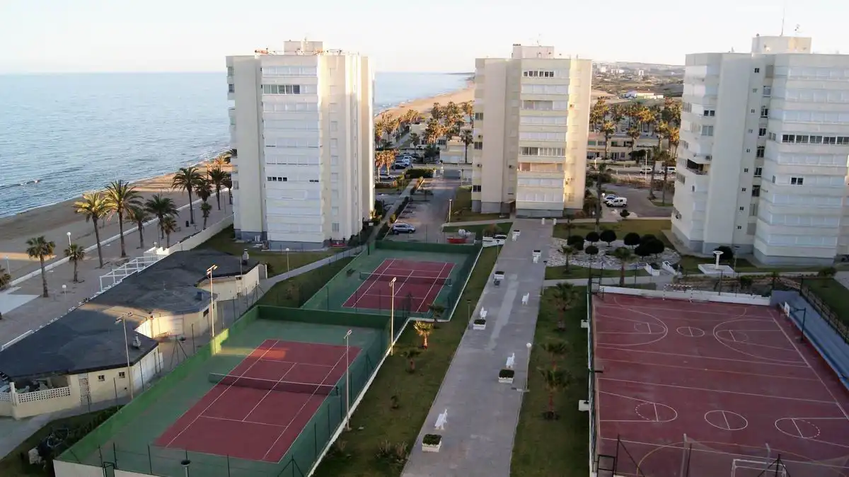 Apartments for rent in Calle Profesor Rafael Casasempere Juan, Agua Amarga - Urbanova