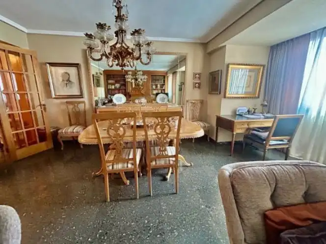 Flat with terrace for sale in Carrer del Mestre Racional 27, imagen 2