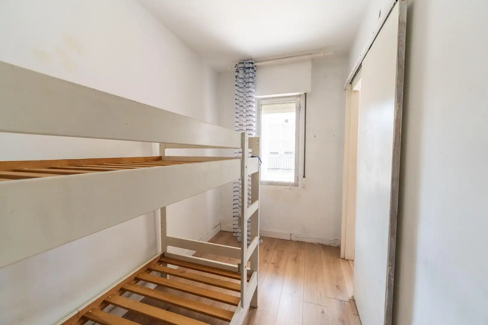 Dormitori de Apartament en venda en Santander
