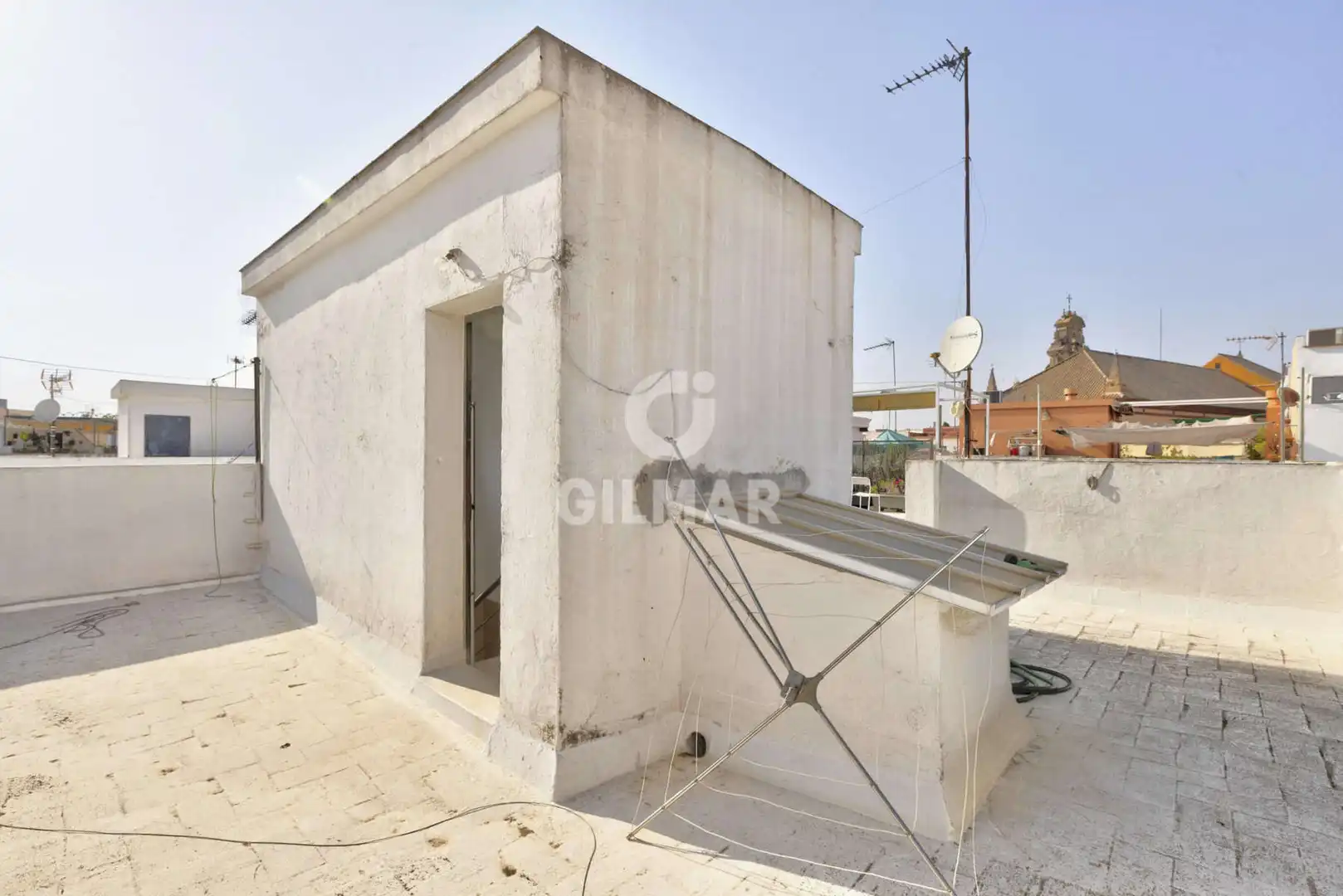 Exterior view of Flat for sale in Sevilla