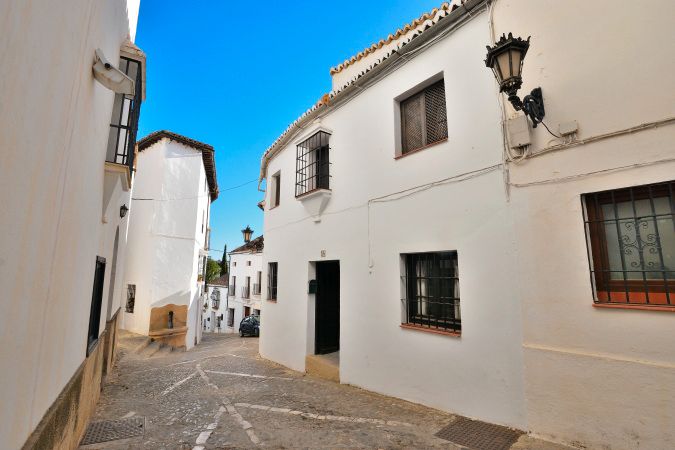 Exterior view of Single-family semi-detached for sale in Ronda  with Air Conditioner, Terrace and Balcony