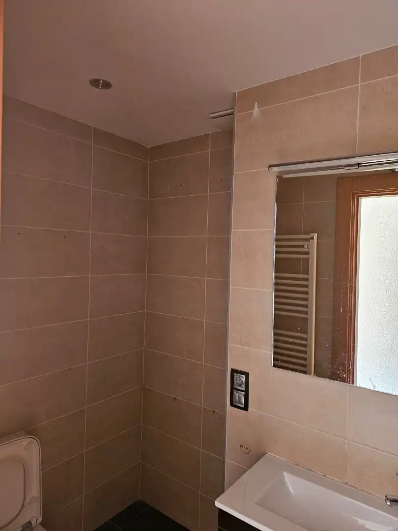 Baño de Piso en venta en Pradoluengo con Trastero