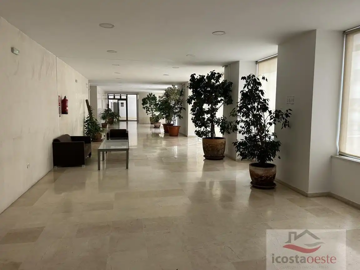 Study for sale in Espiritu Santo, Barrio del Centro