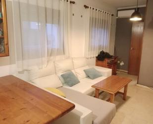 Living room of Apartment to rent in  Granada Capital  with Air Conditioner and Furnished