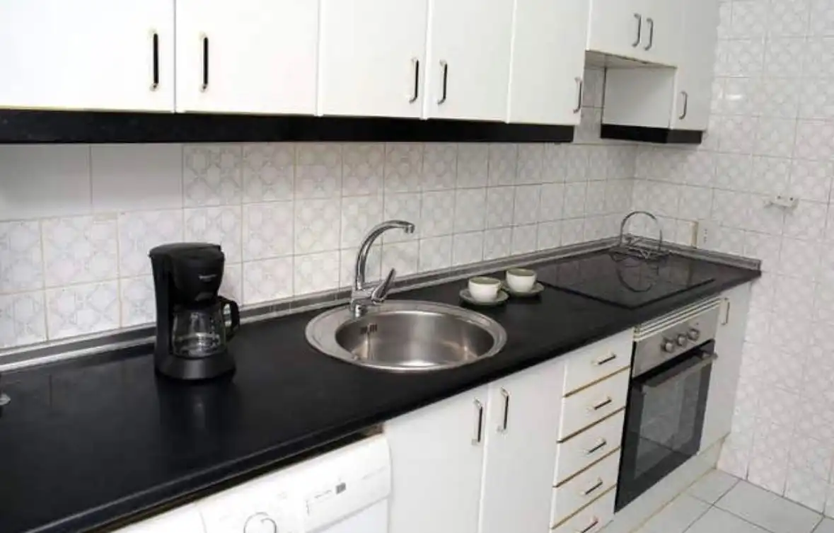 Cocina de Piso de alquiler en Salamanca con Calefacción, Amueblado y Horno