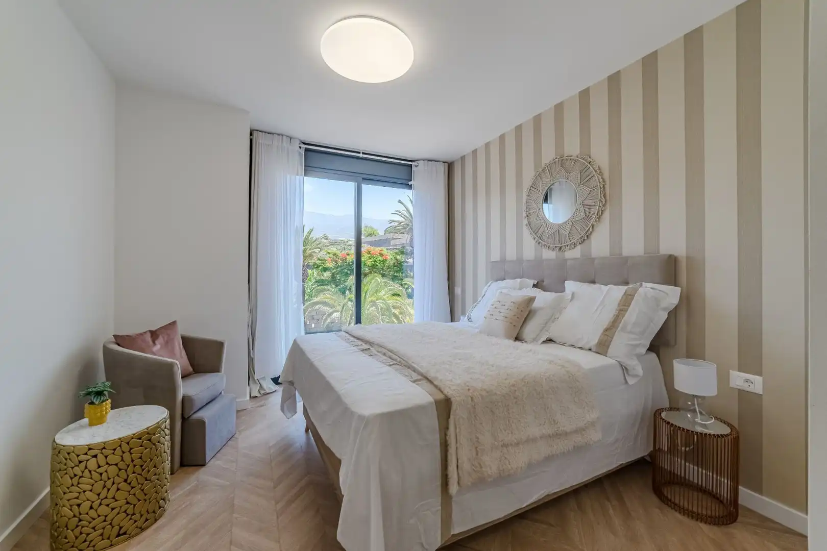 Schlafzimmer von Einfamilien-Reihenhaus zum Verkauf in Guía de Isora mit Terrasse