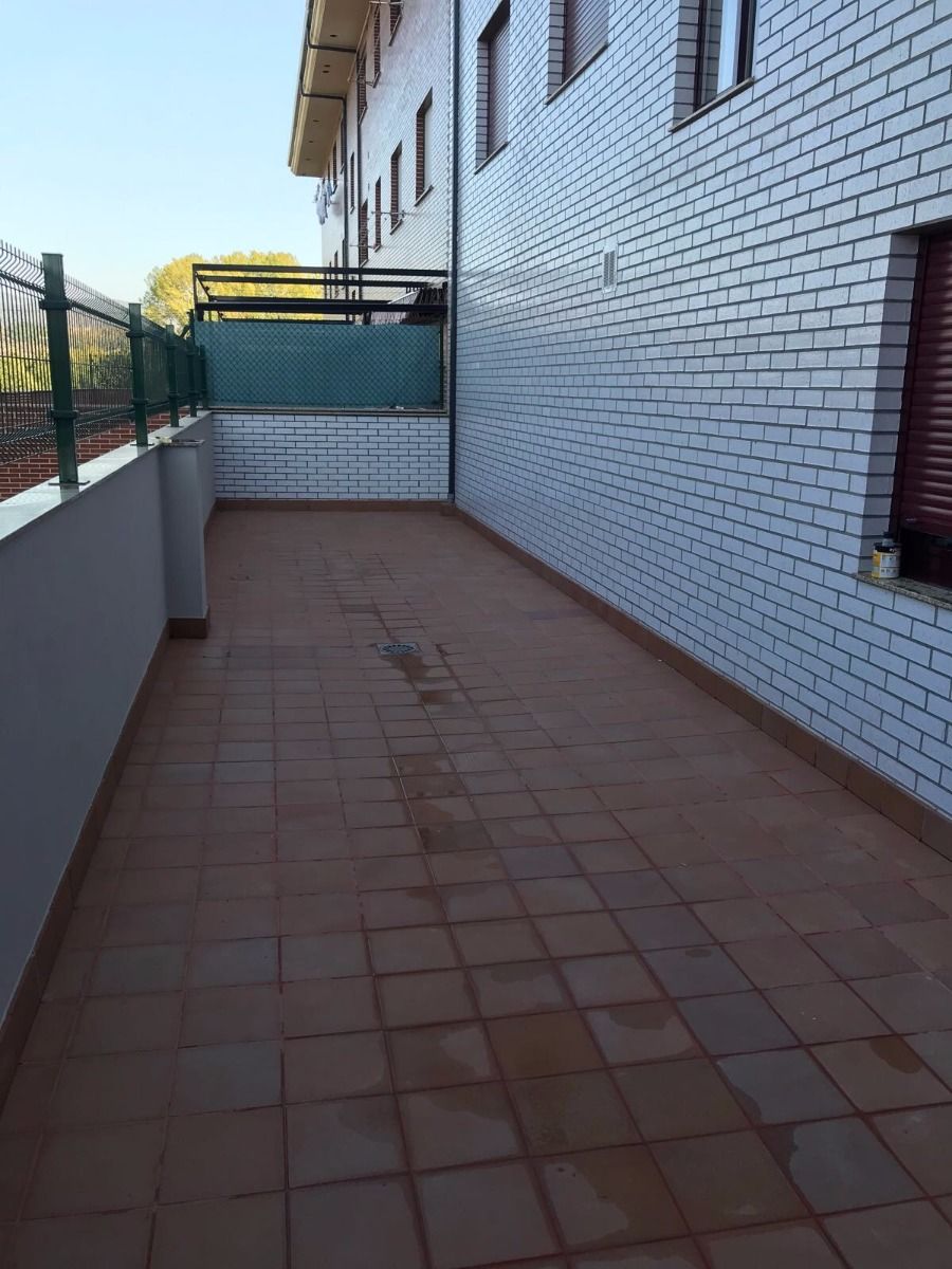 Terrassa de Pis en venda en Ponferrada amb Calefacció, Terrassa i Traster