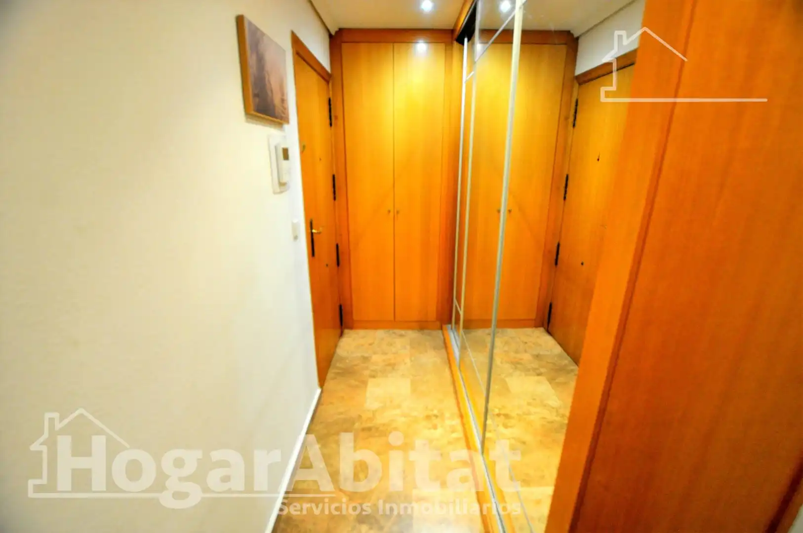 Schlafzimmer von Wohnung zum Verkauf in Valencia mit Klimaanlage, Heizung und Terrasse