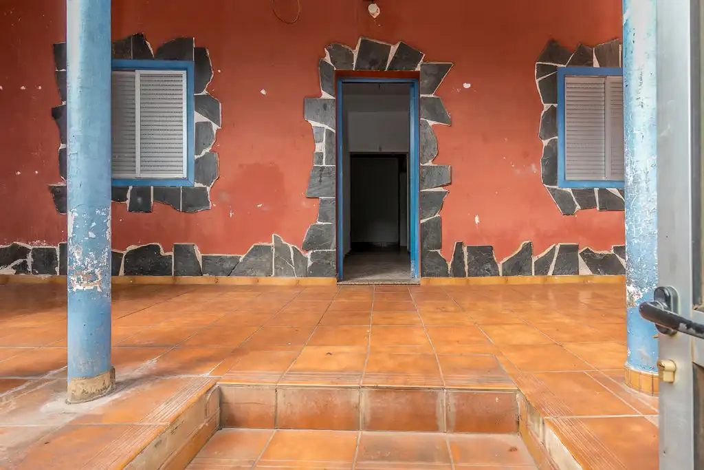Casa adosada en venta en C/ Lezcano, Llano del Moro