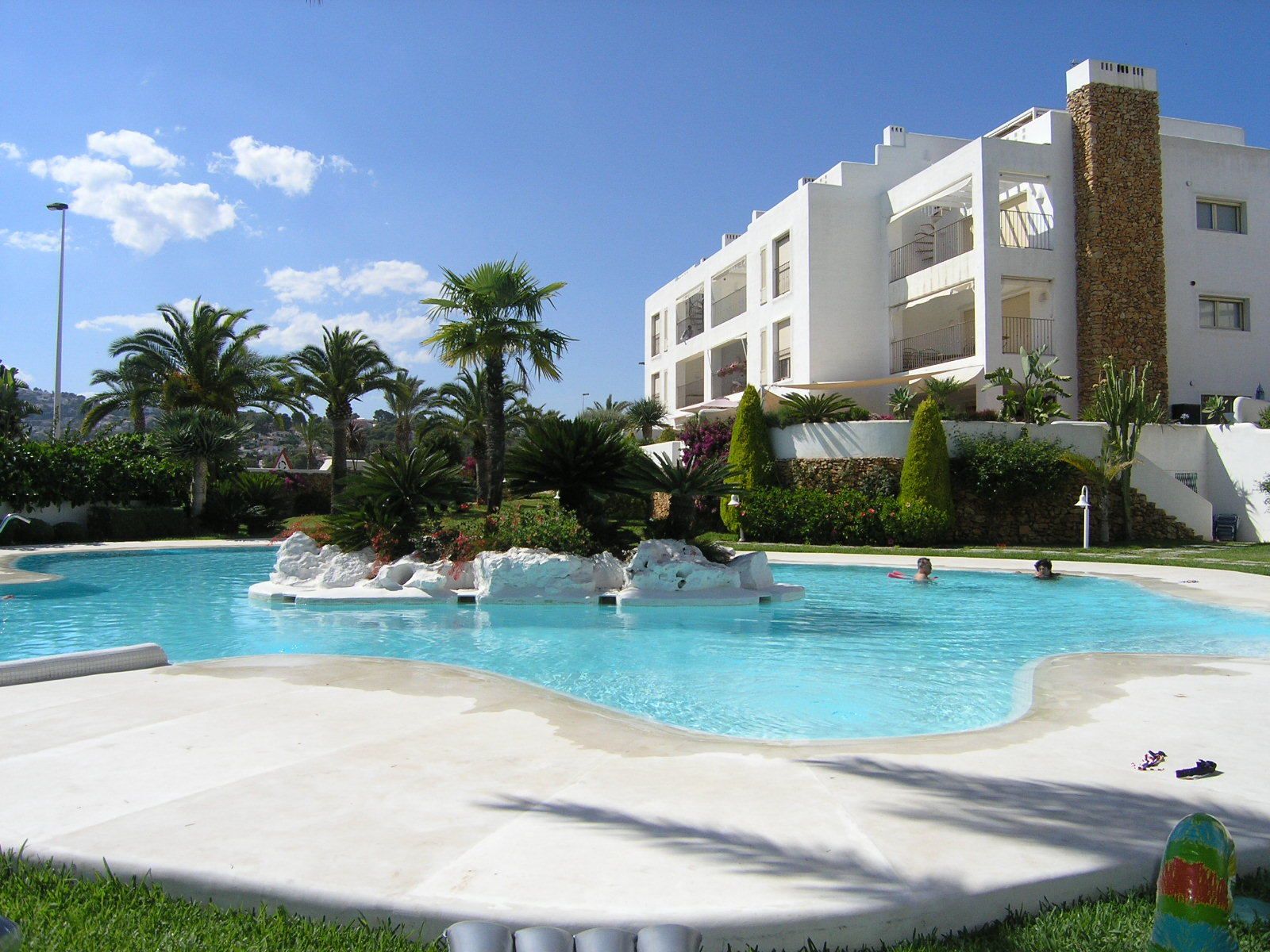 Piscina de Apartament en venda en Moraira amb Aire condicionat, Calefacció i Terrassa