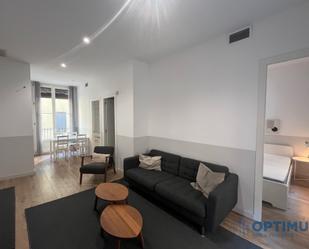 Sala d'estar de Pis de lloguer en  Barcelona Capital amb Moblat