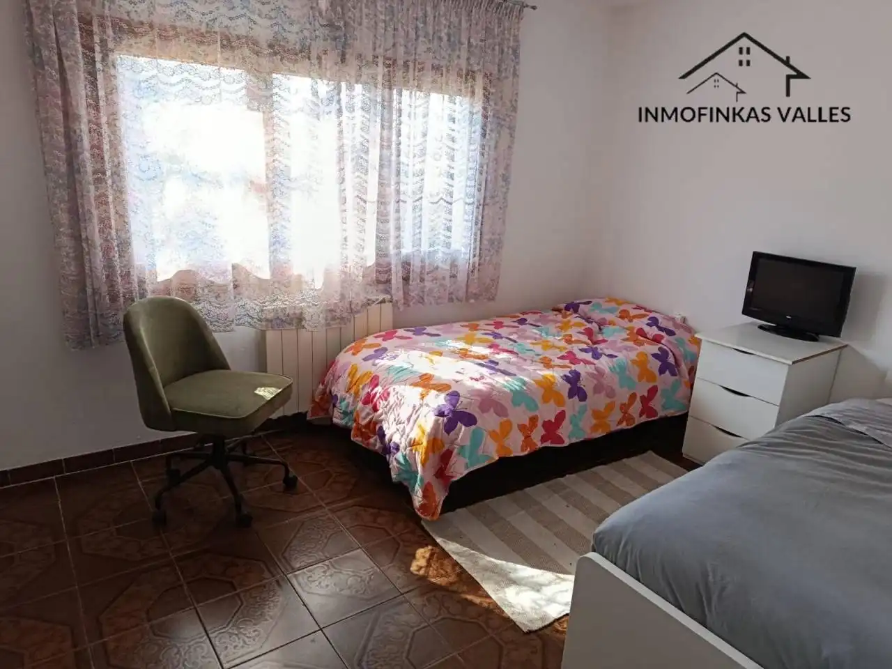 Habitación de Casa o chalet en venta en Lliçà d'Amunt con Calefacción, Jardín privado y Terraza