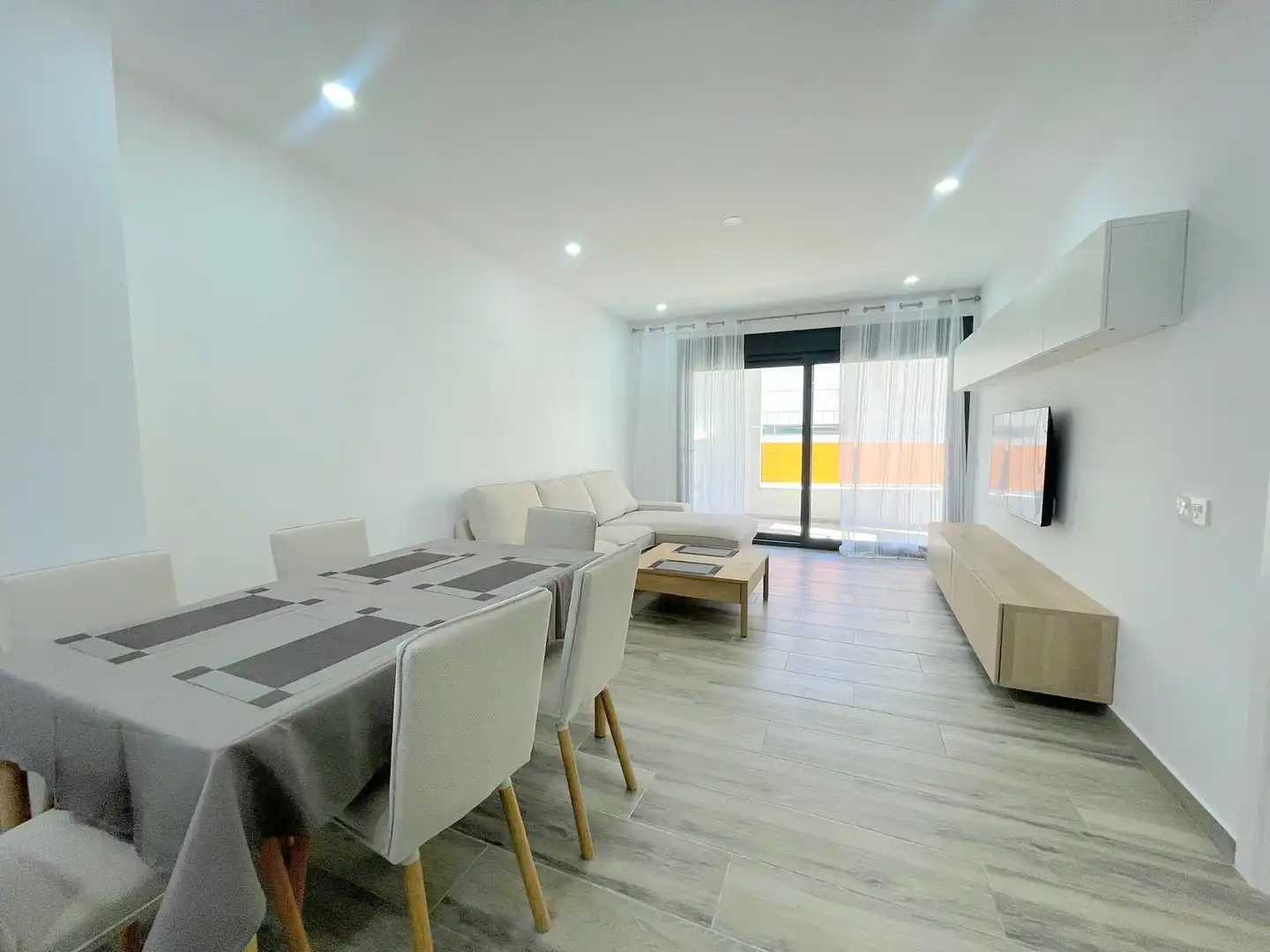 Apartamento con piscina en venta en Playa del Cura, imagen 2
