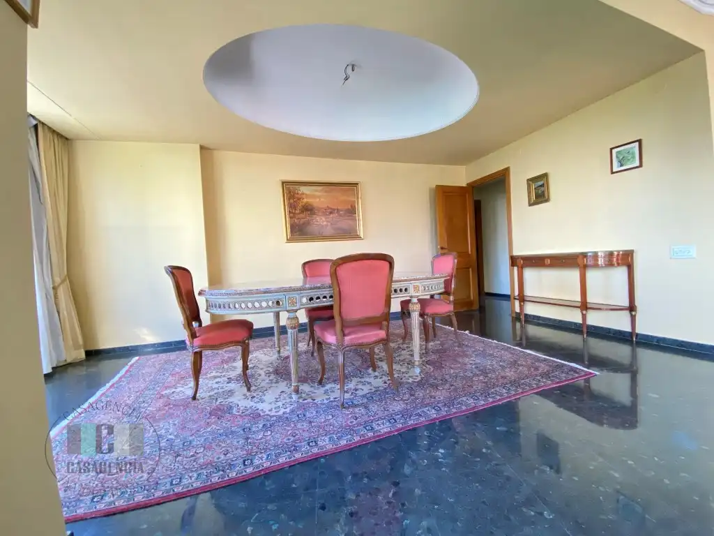 Piso en venta en Plaza Huerto Sogueros, Casco Histórico
