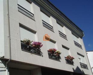 Vista exterior de Apartament en venda en O Barco de Valdeorras   amb Calefacció