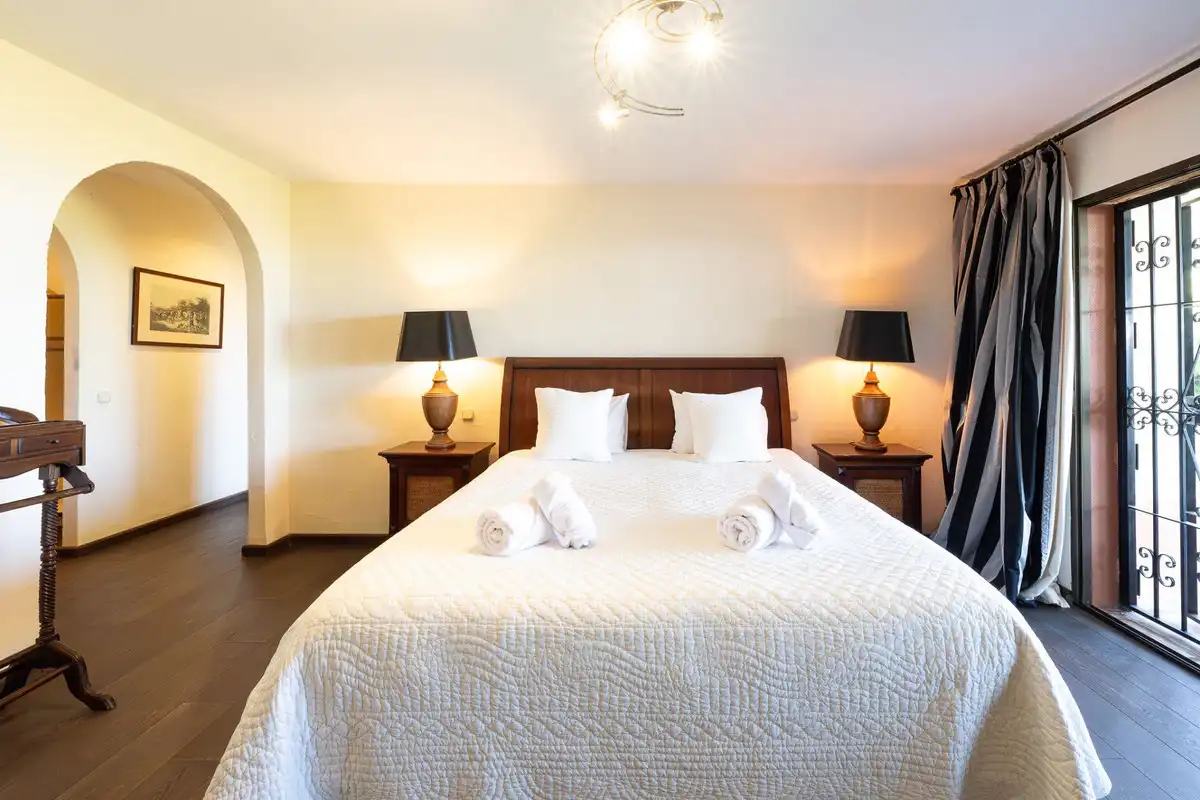 Habitación de Casa o chalet en venta en Marbella con Piscina