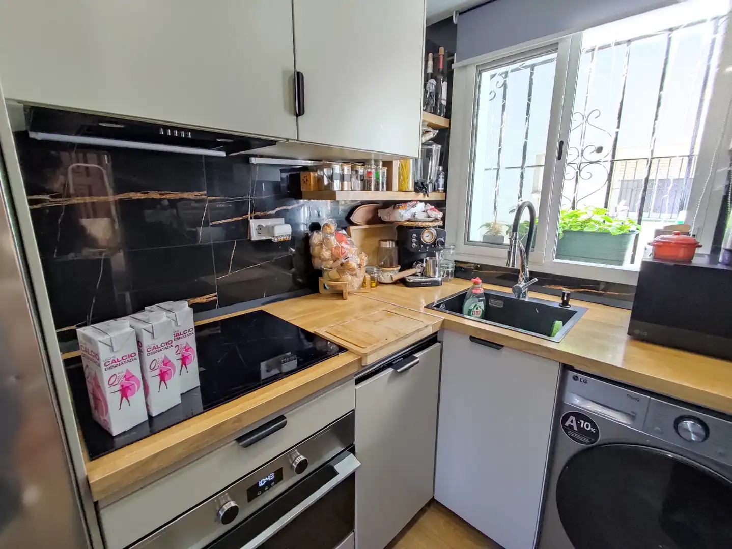 Cocina de Piso en venta en Torremolinos con Aire acondicionado, Amueblado y Horno