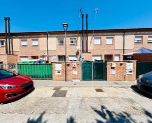 Exterior view of Single-family semi-detached for sale in Mojados  with Air Conditioner and Community pool