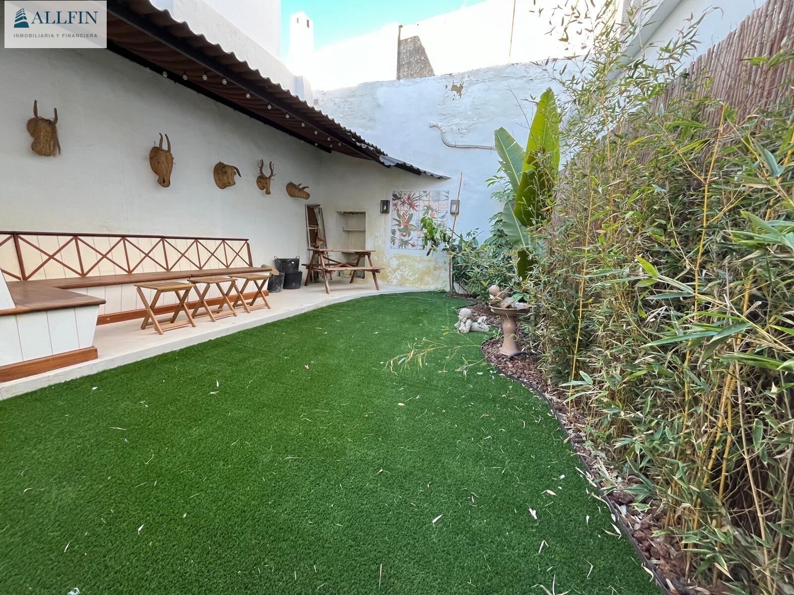 Terrassa de Casa o xalet en venda en Jerez de la Frontera amb Aire condicionat, Calefacció i Jardí privat