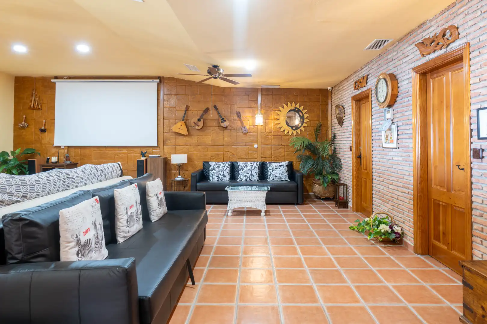 Finca rústica de lloguer a Miraflores del Palo