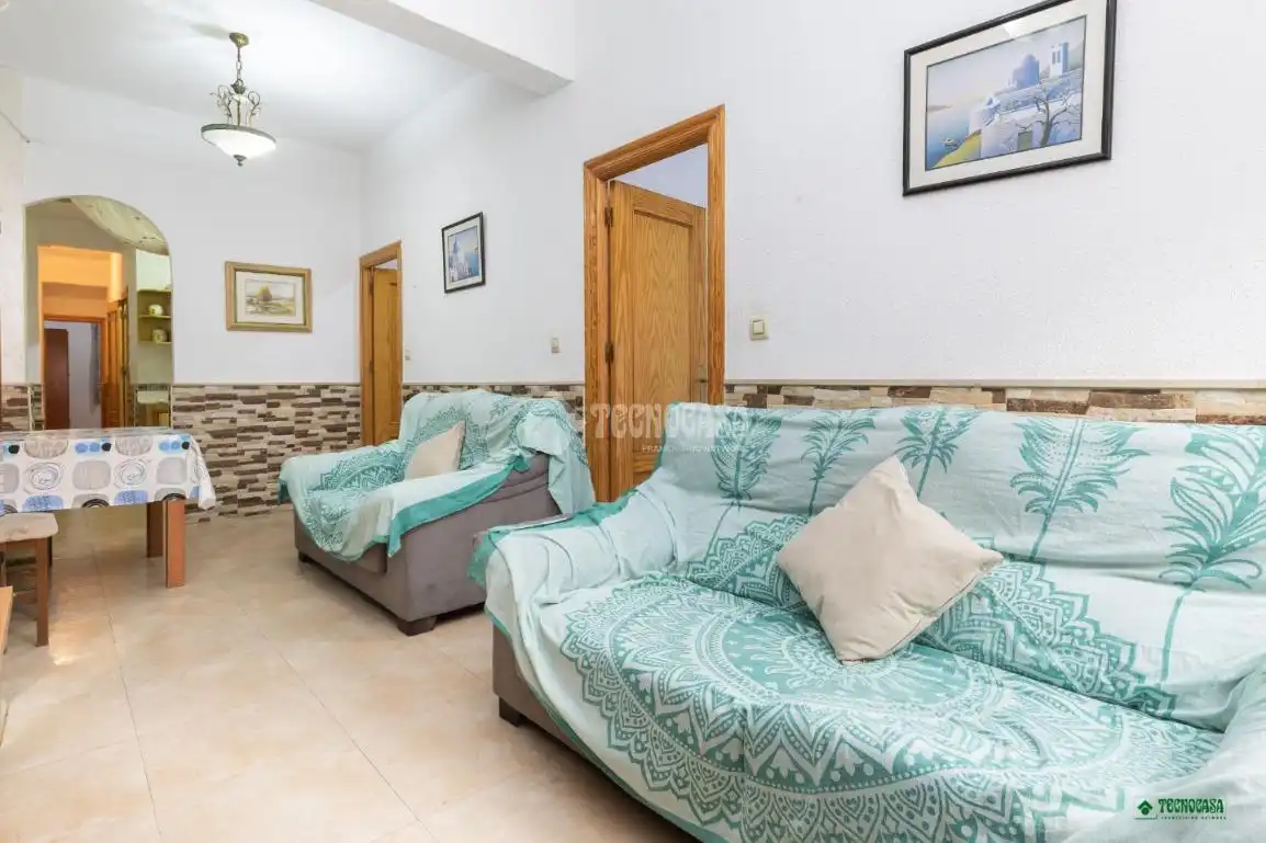 Sala d'estar de Pis en venda en Almería