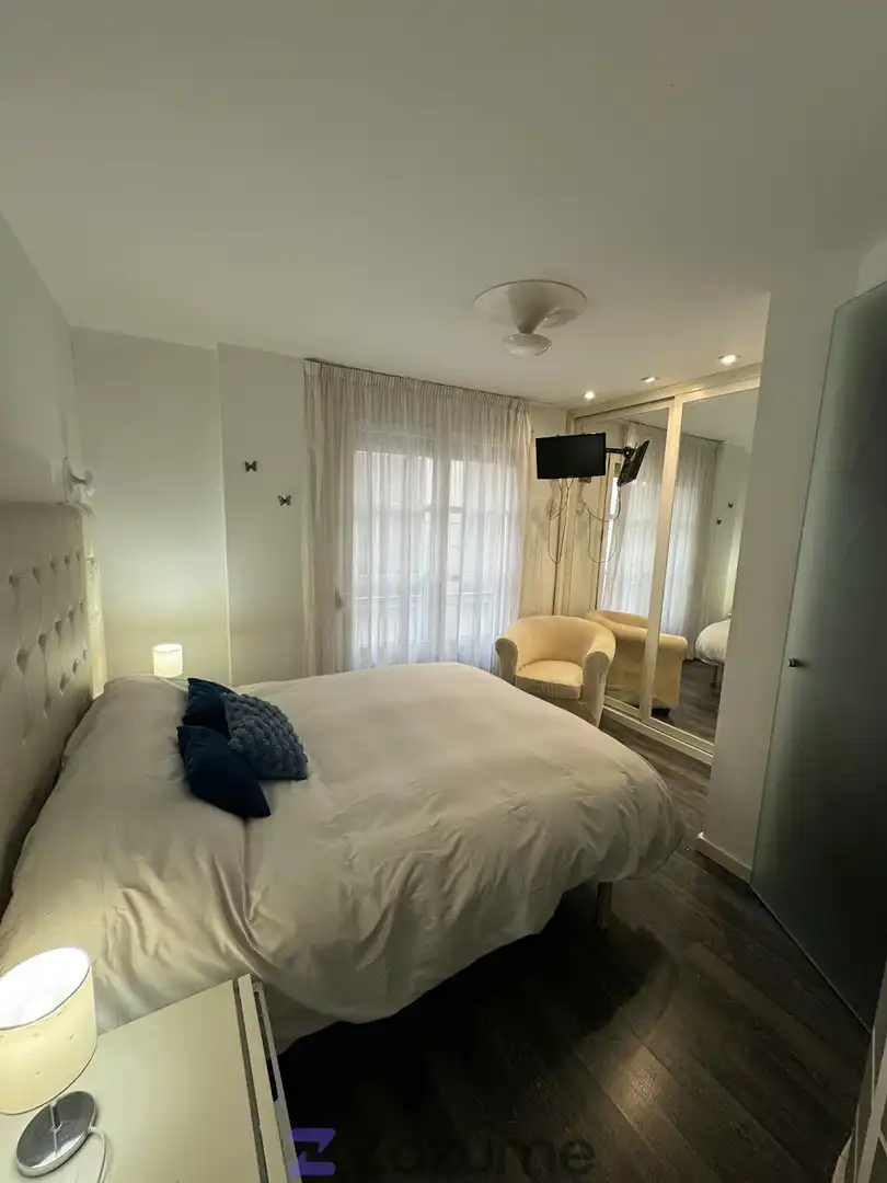 Bedroom of Flat for rent in Zaragoza  with Air Conditioner, Heating and Parquet flooring
