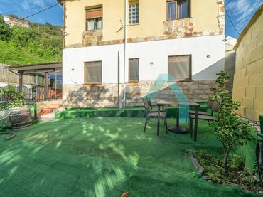 Casa amb jardí en venda a Lugar Samartino