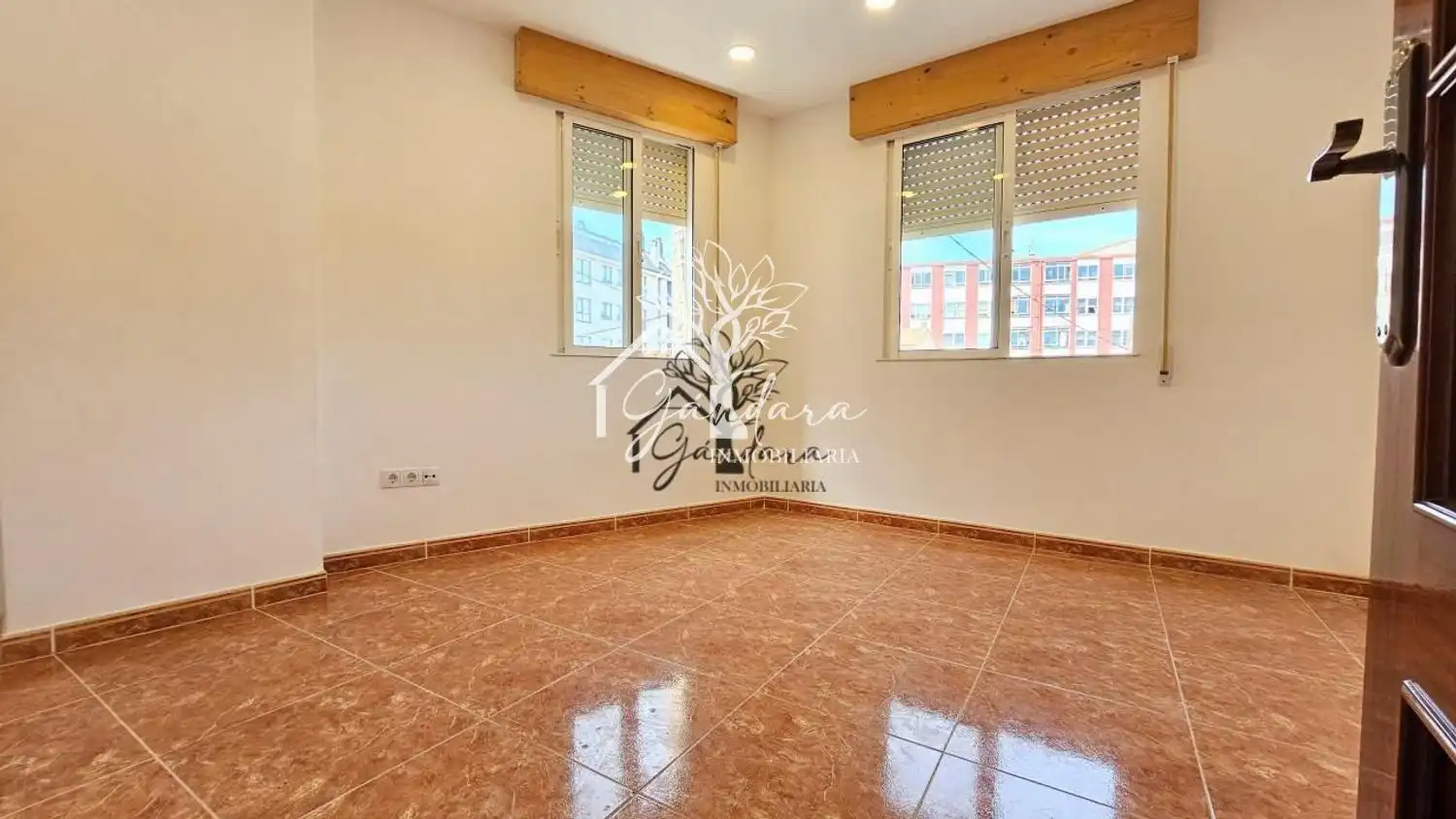 Vista exterior de Casa o xalet en venda en Mugardos amb Terrassa i Traster