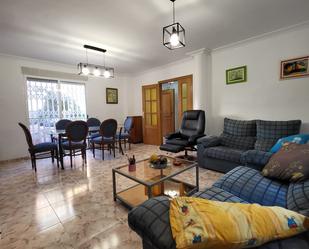 Single-family semi-detached to rent in Carrer el Mostassaf, Ausias March