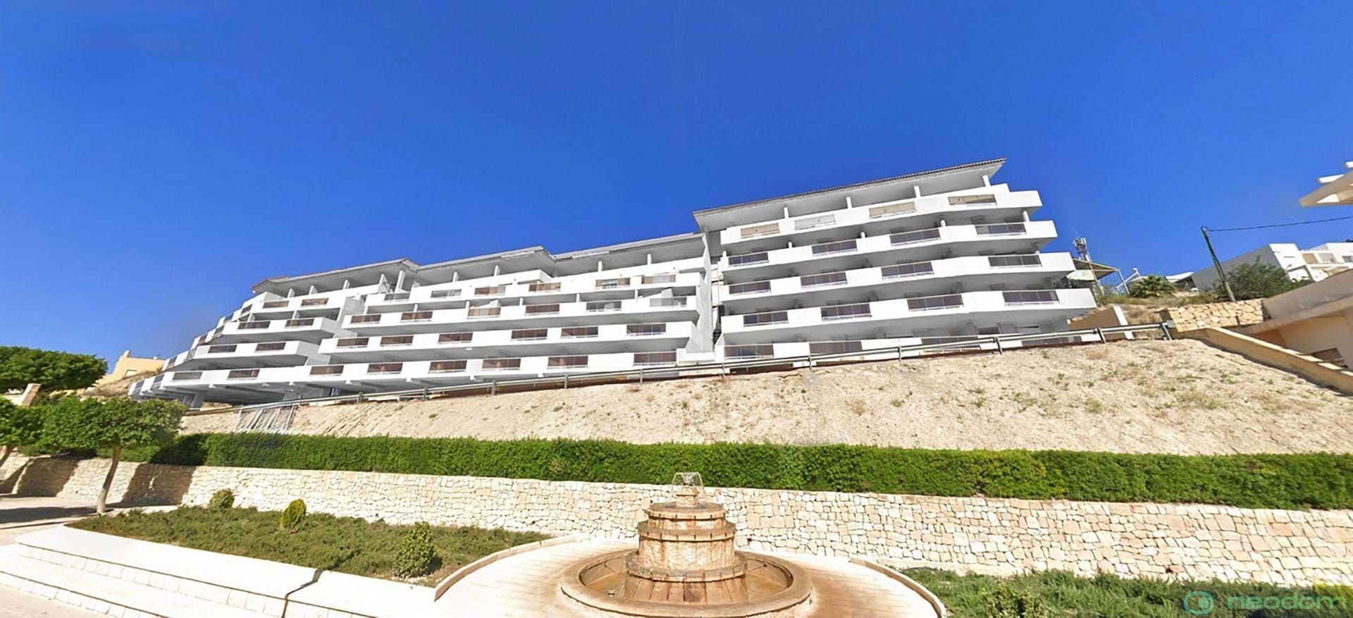 Vista exterior de Àtic en venda en Relleu