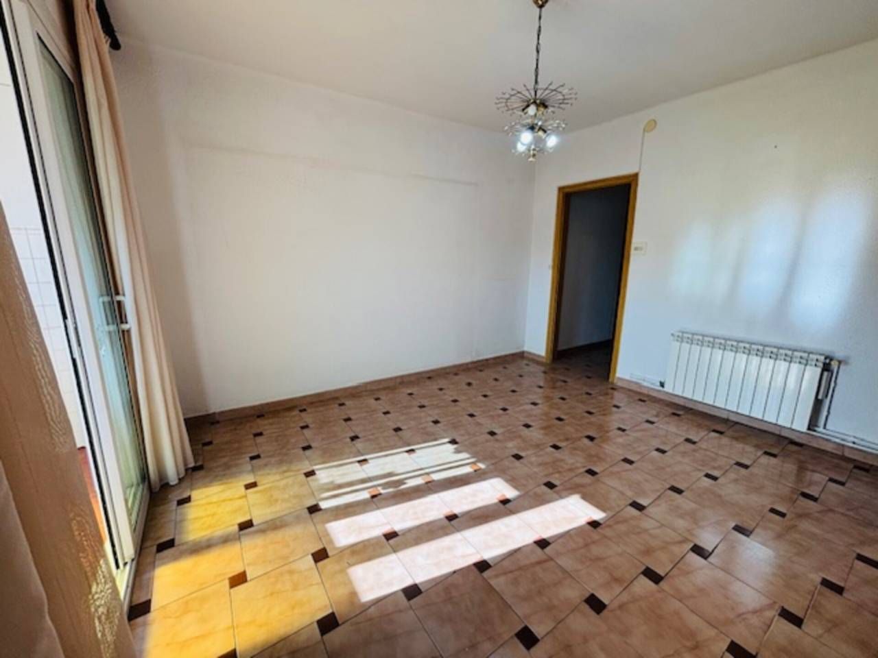 Living room of Flat for sale in Vilanova i la Geltrú  with Heating, Storage room and Balcony