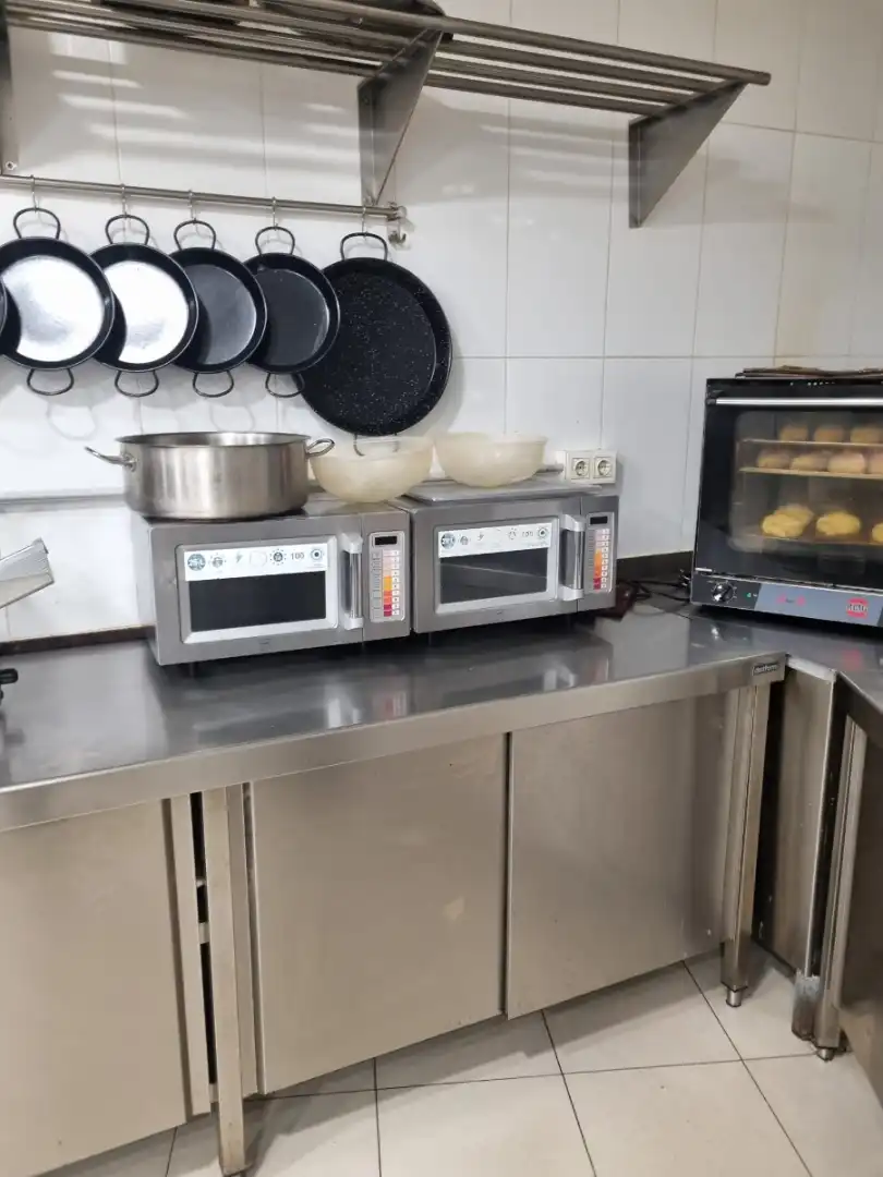 Cocina de Local en traspaso en Manresa con Aire acondicionado, Calefacción y Amueblado