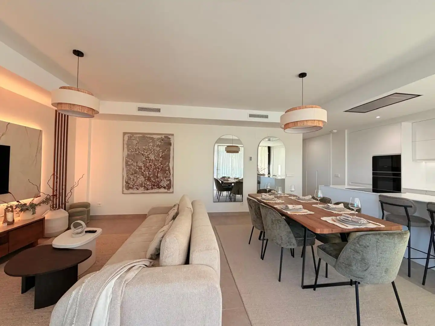 Dining room of Flat for sale in Estepona  with Air Conditioner, Heating and Terrace