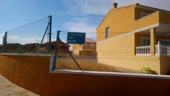 Casa o xalet en venda en Chiva amb Calefacció i Jardí privat