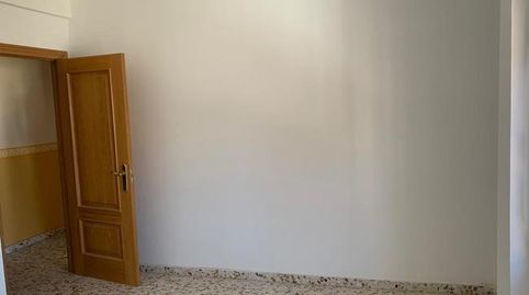 Foto 4 de Piso en venta en General Reding, Mengíbar, Jaén