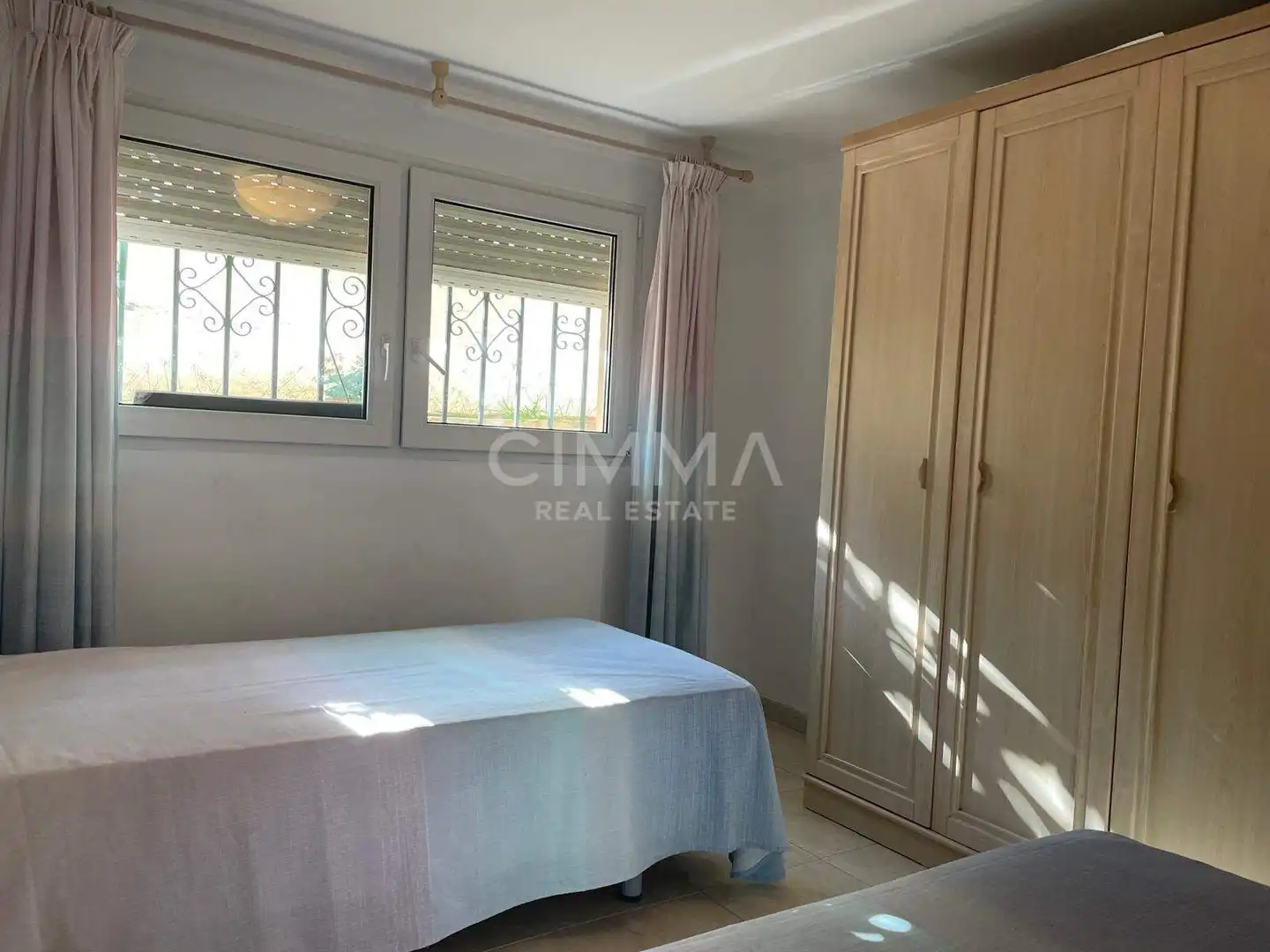 Habitación de Casa o chalet en venta en La Nucia con Aire acondicionado, Jardín privado y Terraza