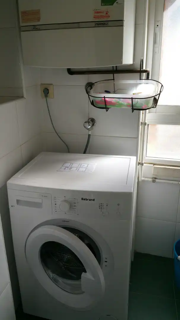 Baño de Apartamento de alquiler en Albacete con Calefacción y Amueblado