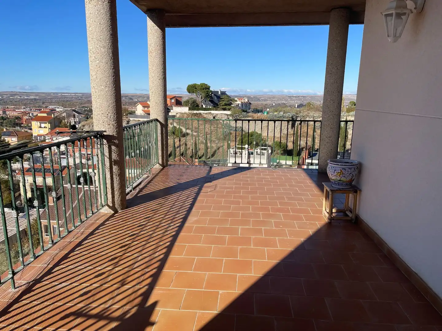 Terrassa de Casa o xalet en venda en Aranjuez amb Aire condicionat, Calefacció i Jardí privat