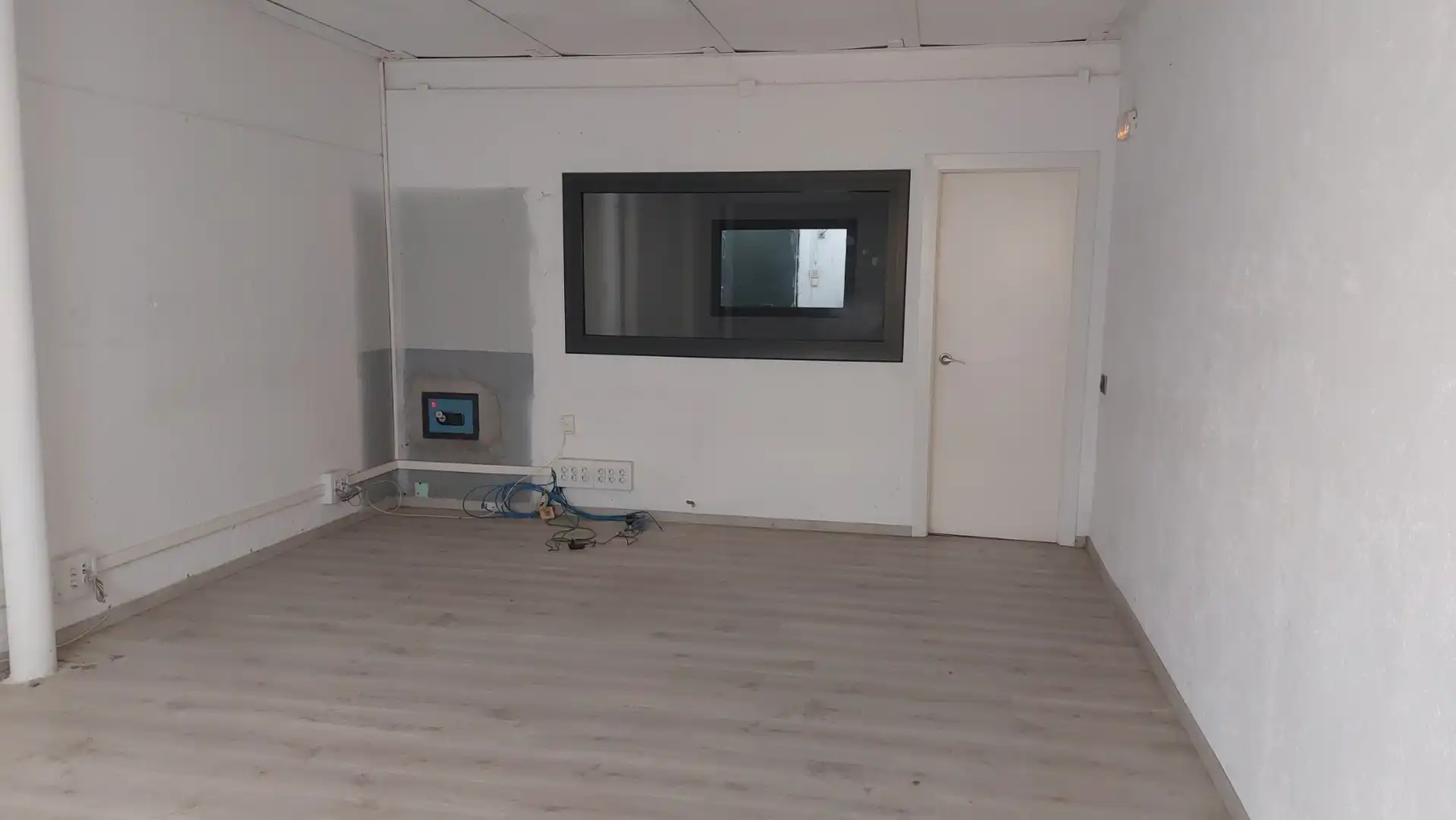 Local comercial en alquiler en Carrer del Llevant, imagen 3