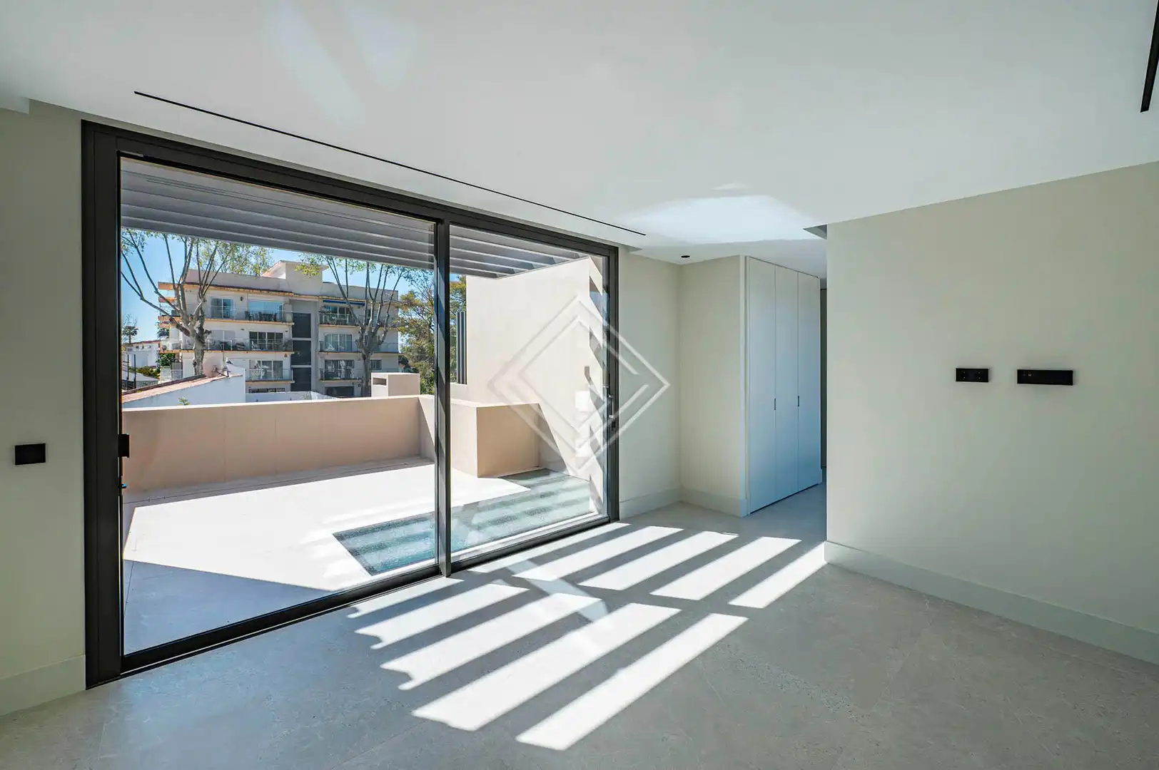 Chalet con piscina en venta en Milla de Oro, imagen 58
