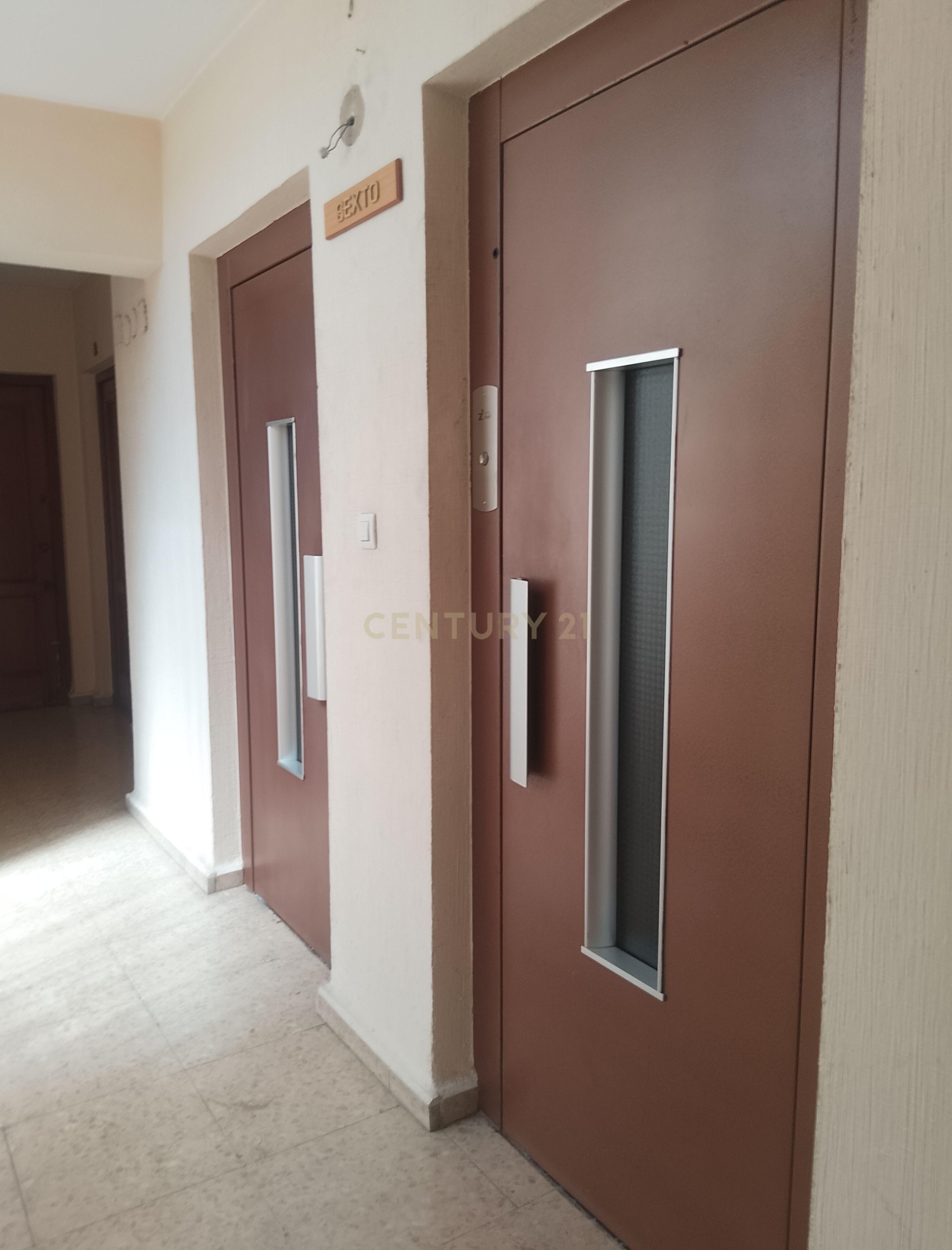 Flat for sale in Coria  with Balcony